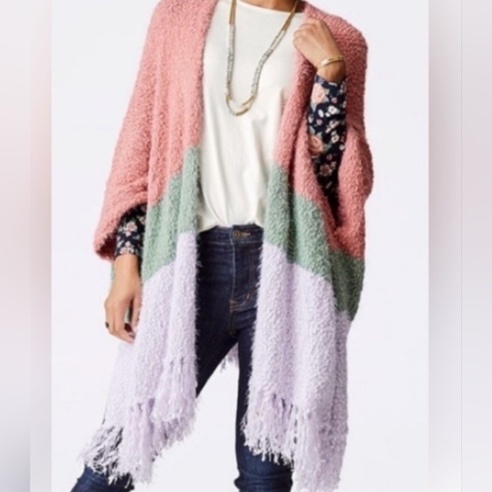 Matilda Jane Textured Open Shawl Cape Poncho One Size Fits All NWT - Picture 4 of 6